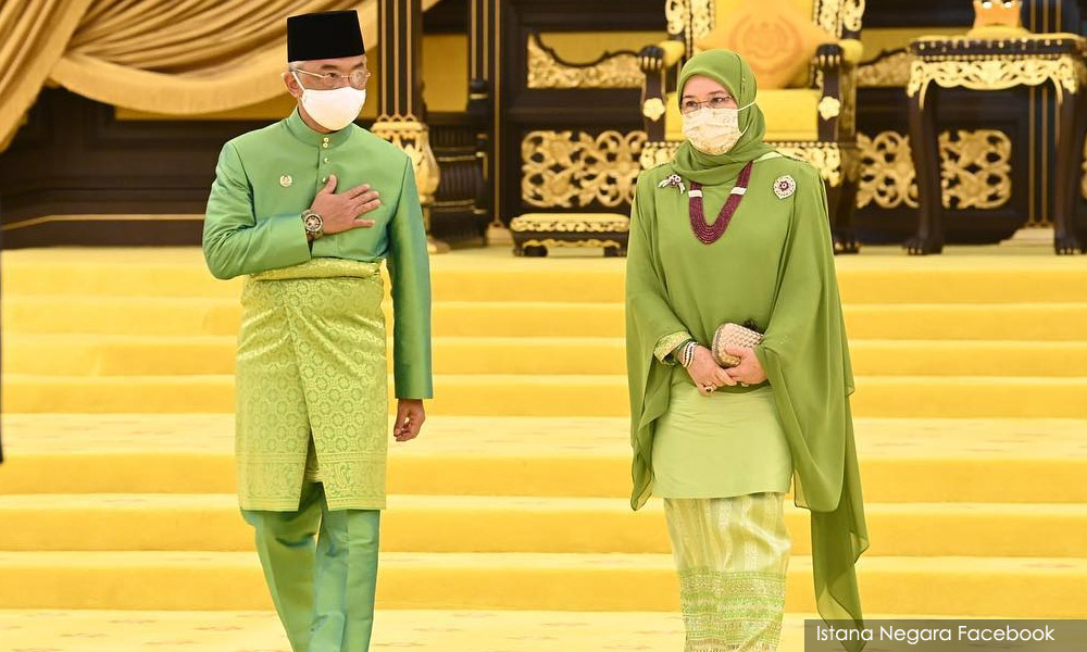 King, queen perform Aidiladha prayers at Tengku Ampuan Afzan Mosque