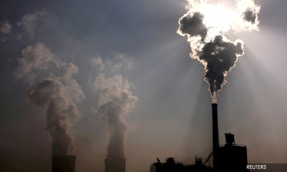 Govt to stop building coal plants starting 2040, shift towards renewable energy