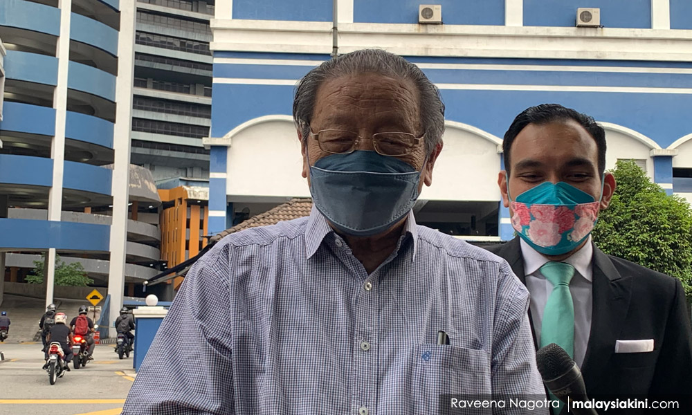 'PM bukan Melayu': Polis sahkan siasatan terhadap Kit Siang
