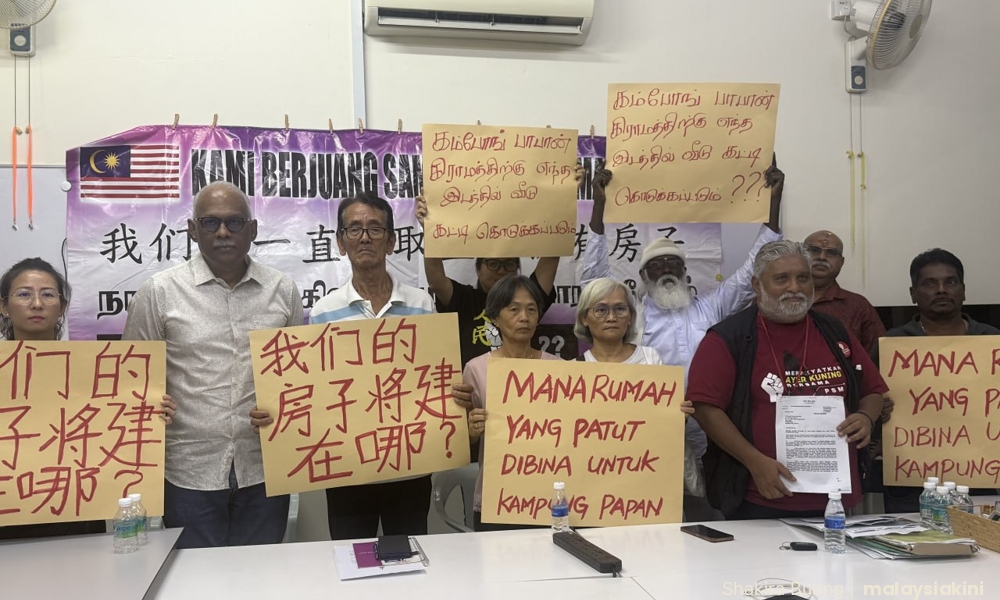 30 years, 6 MBs, yet Kg Jalan Papan residents’ woes remain, ex-MP rues