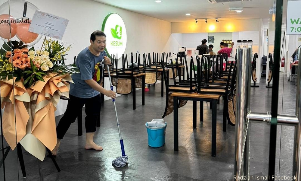 Can you still eat well for RM5 or below? Rafizi says 'yes' with Kesum
